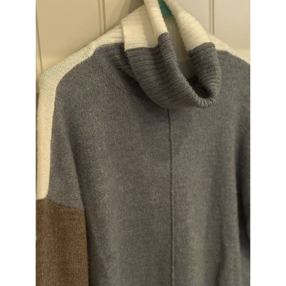 Tribal Color Block Turtleneck Oversized Sweater Size XS - Picture 4 of 8